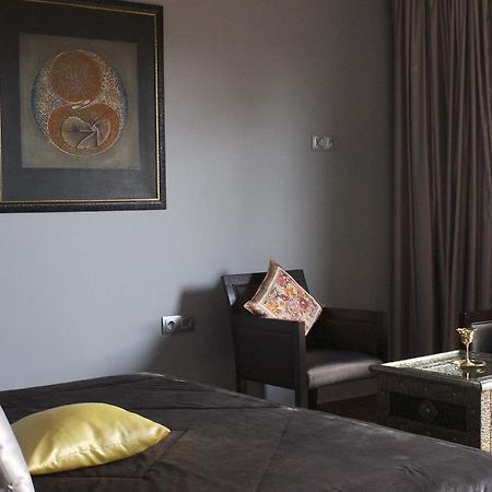 Collier De La Colombe Hotel Meknès Buitenkant foto