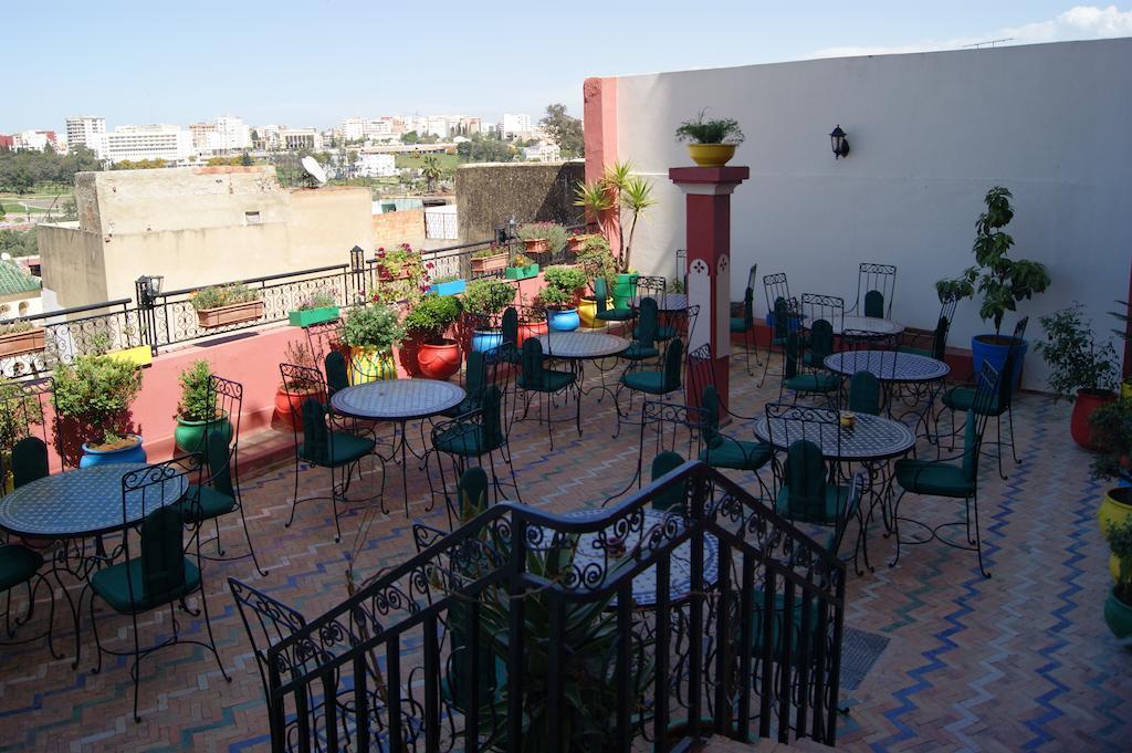 Collier De La Colombe Hotel Meknès Buitenkant foto