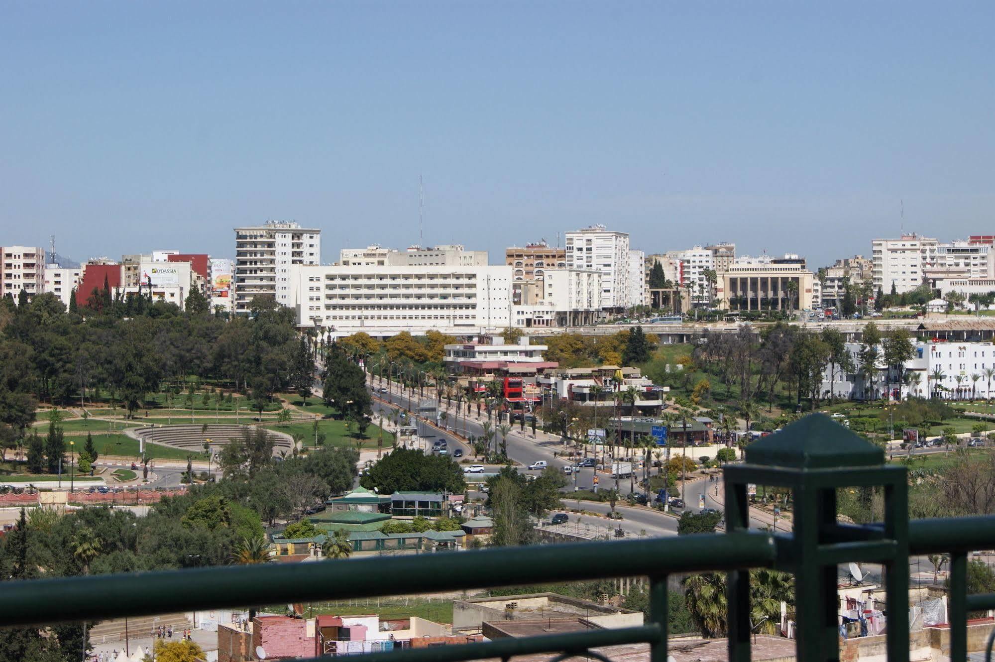 Collier De La Colombe Hotel Meknès Buitenkant foto